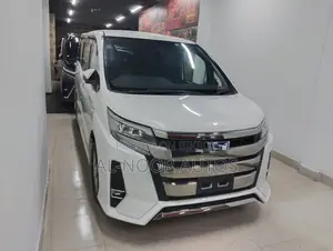 Toyota Noah 2021 Pearl