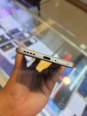 Realme 256 GB