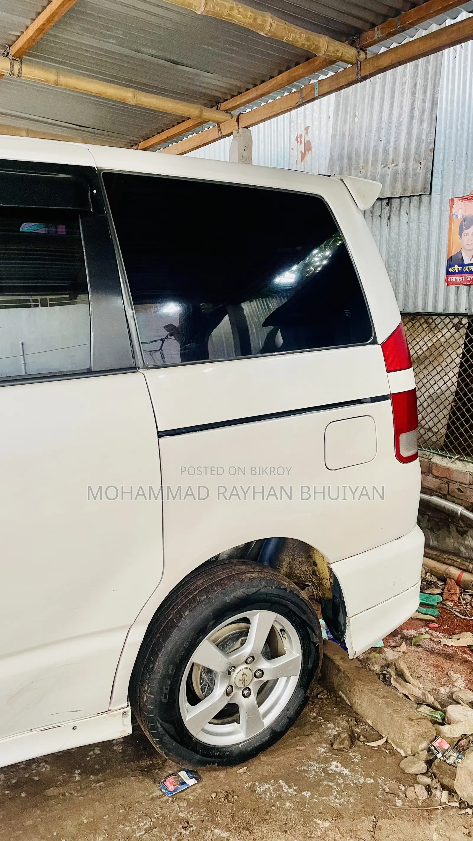 Toyota Noah 2.0 AWD (8 Seater) 2002 Pearl