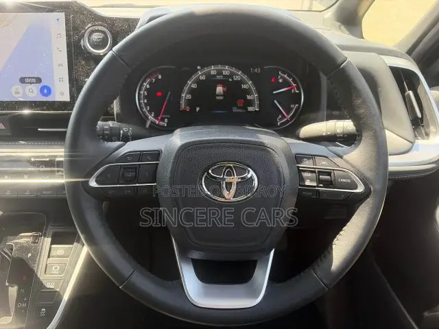 Toyota Noah 2022 Black