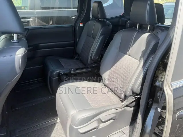 Toyota Noah 2022 Black