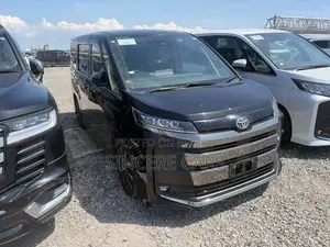 Toyota Noah 2022 Black