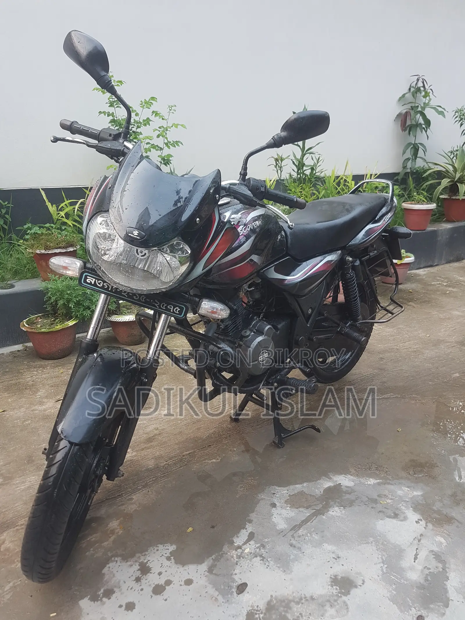 Bajaj Discover 100 2018 Black