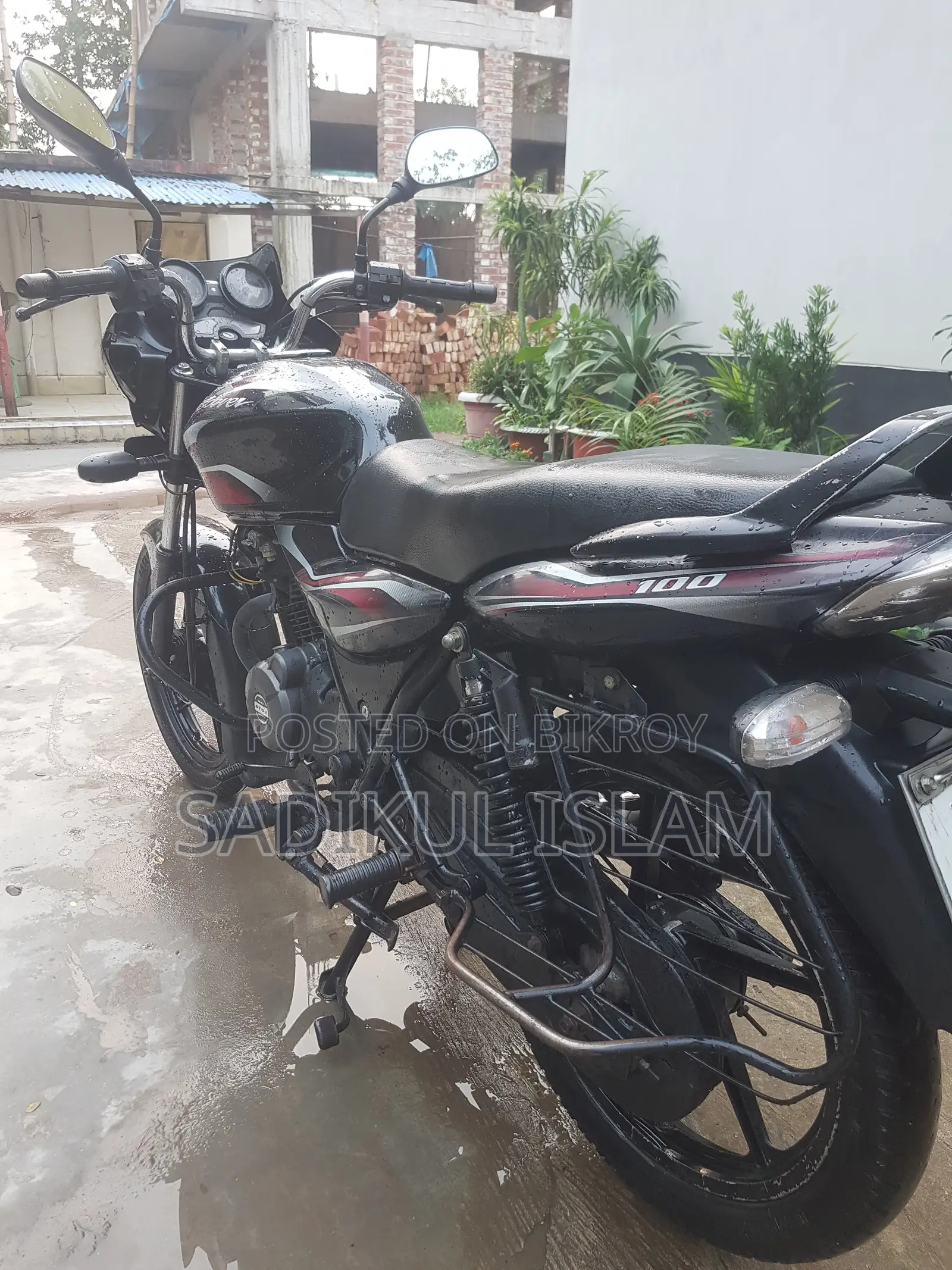 Bajaj Discover 100 2018 Black