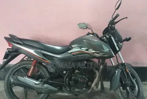 Honda CB 2021 Gray