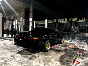Toyota Mark II 1992 Black