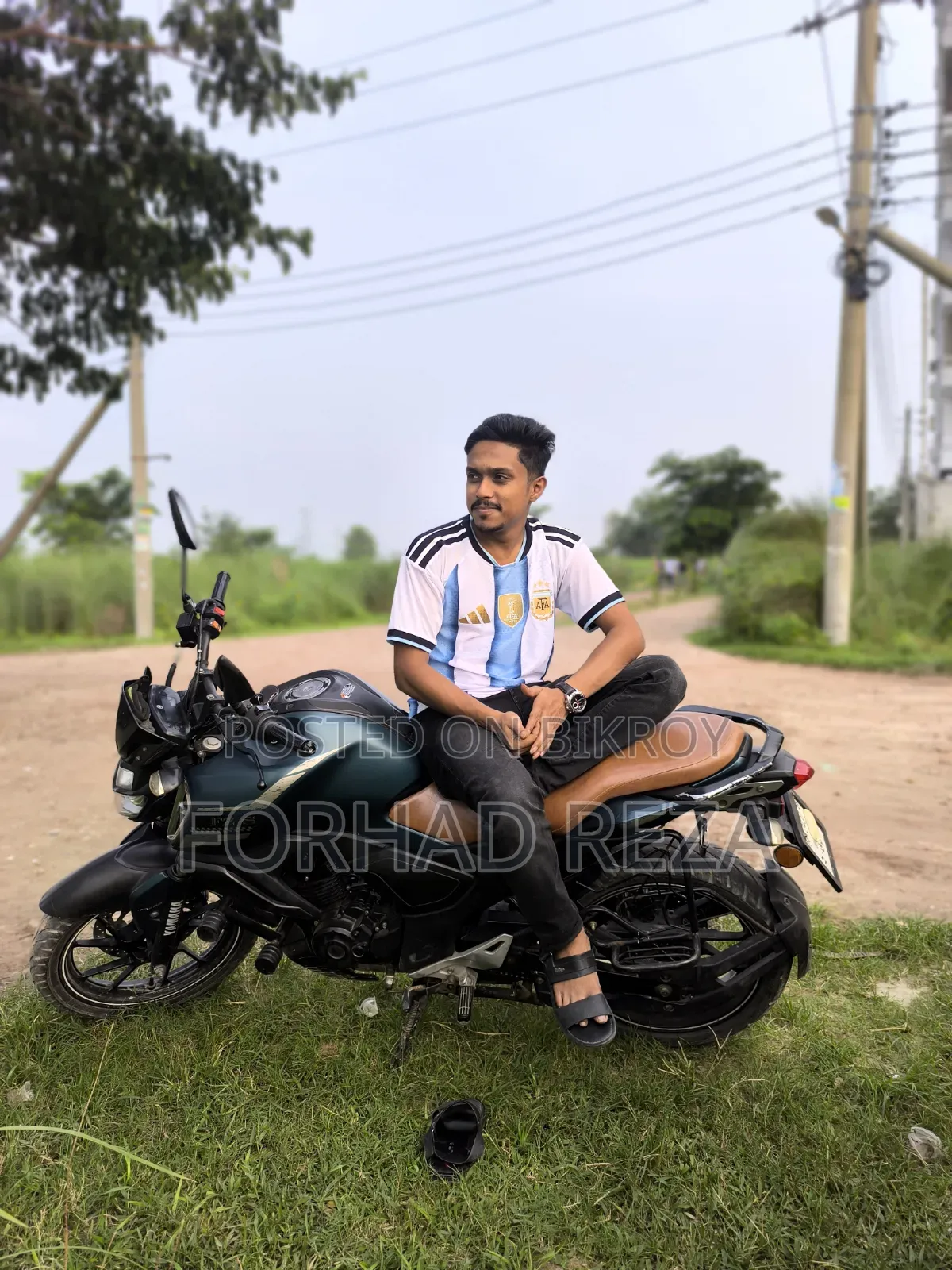 ইয়ামাহা এফজেডএস ভি৩ ২০২২ সবুজ
