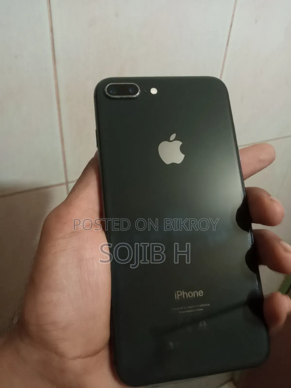 Apple iPhone 8 Plus 64 GB Black