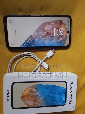 Samsung Galaxy M35 128 GB Gray