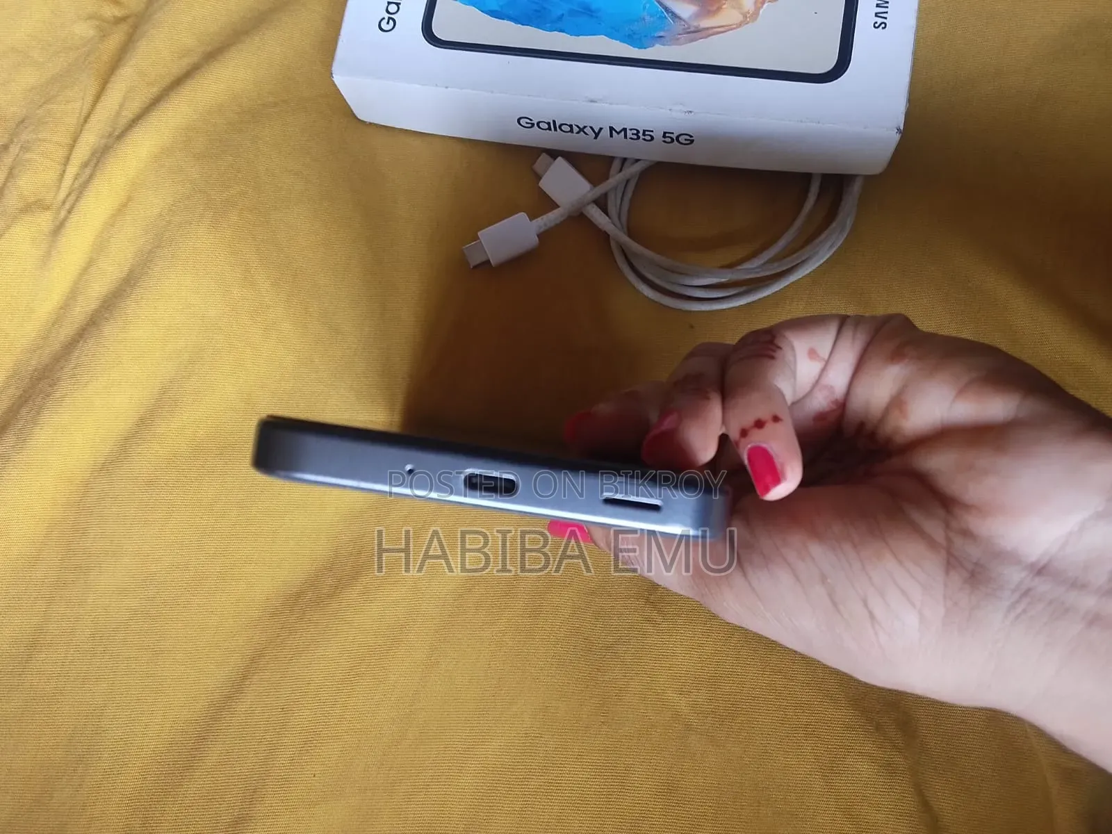 Samsung Galaxy M35 128 GB Gray