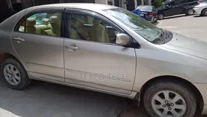 টয়োটা করোলা ২০০১ গোল্ড