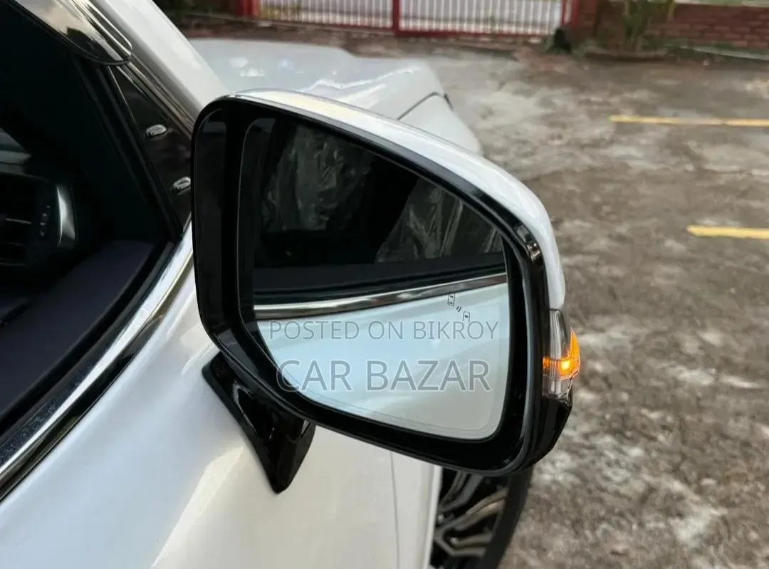 New Lexus LX 600 2023 Pearl