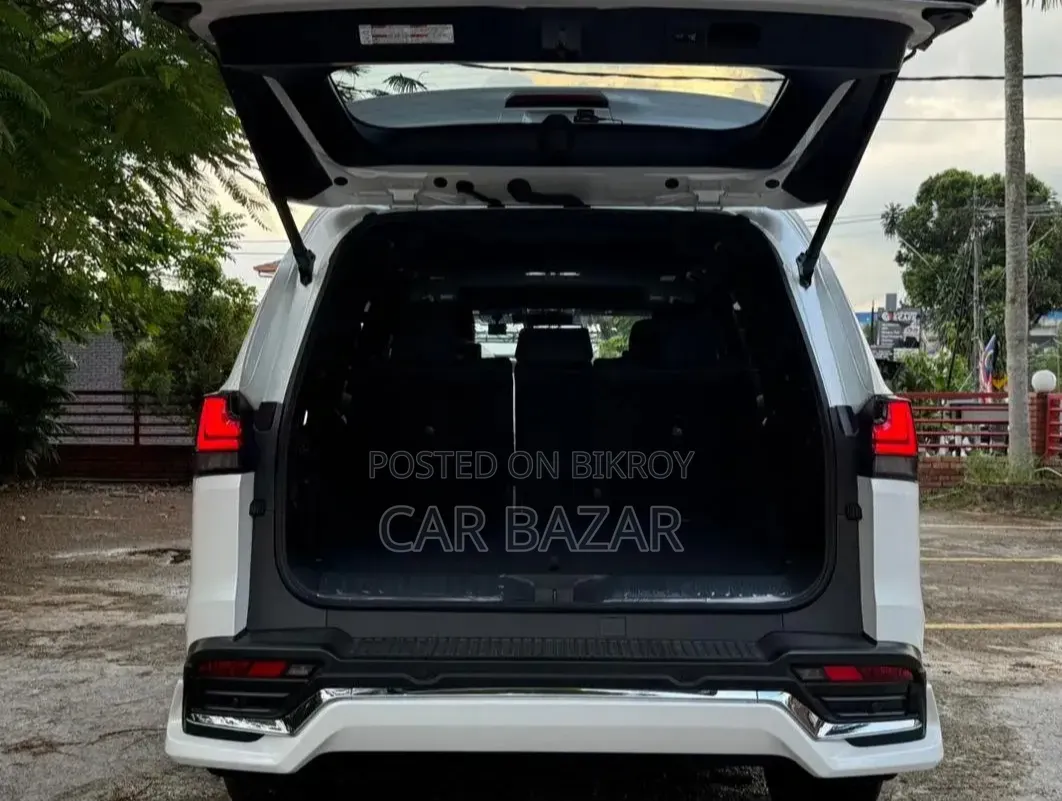 New Lexus LX 600 2023 Pearl