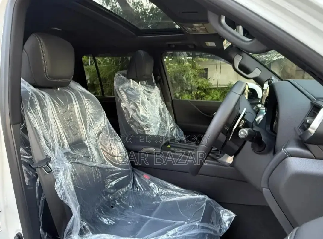 New Lexus LX 600 2023 Pearl