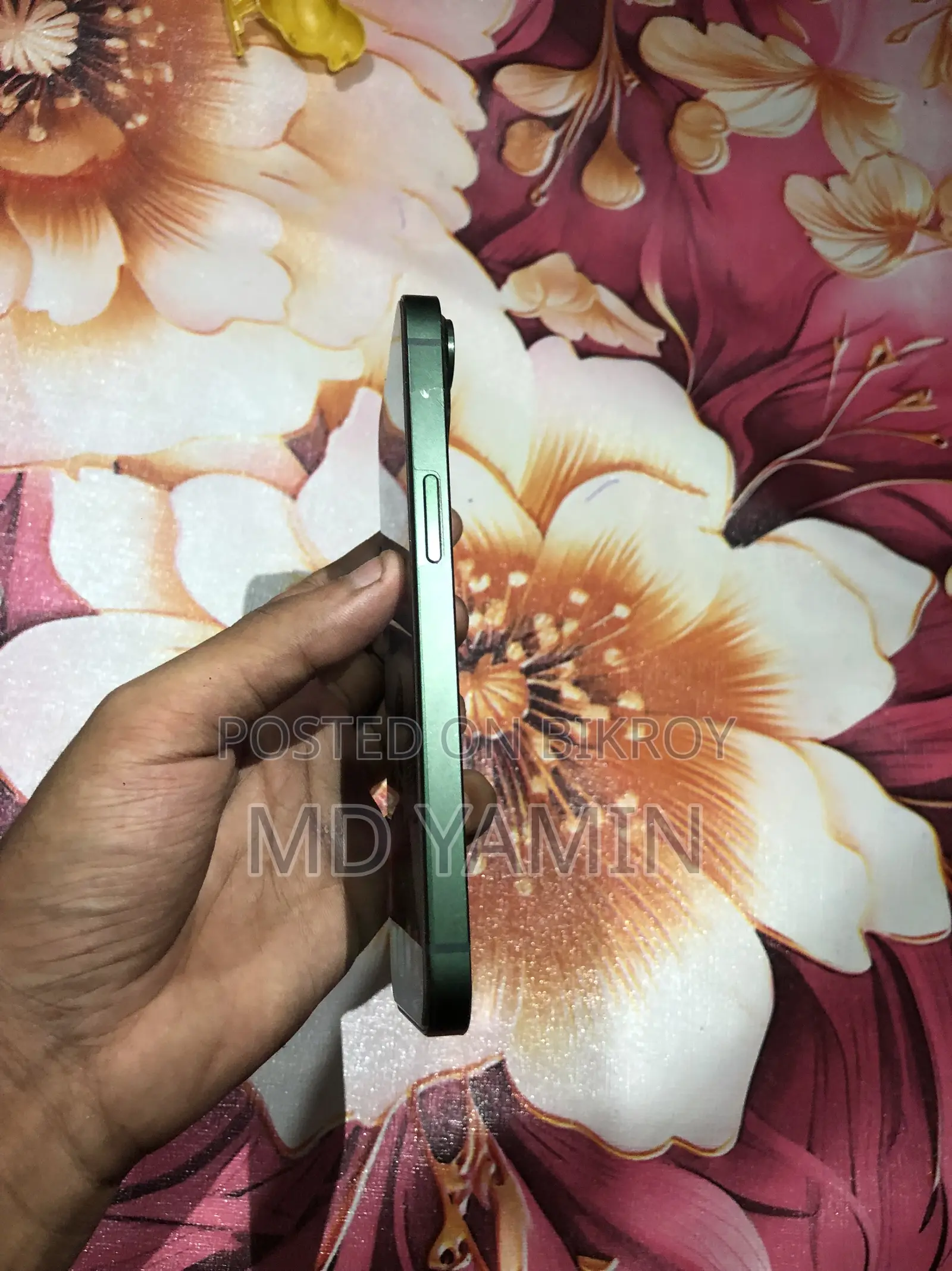 Apple iPhone 13 128 GB Green