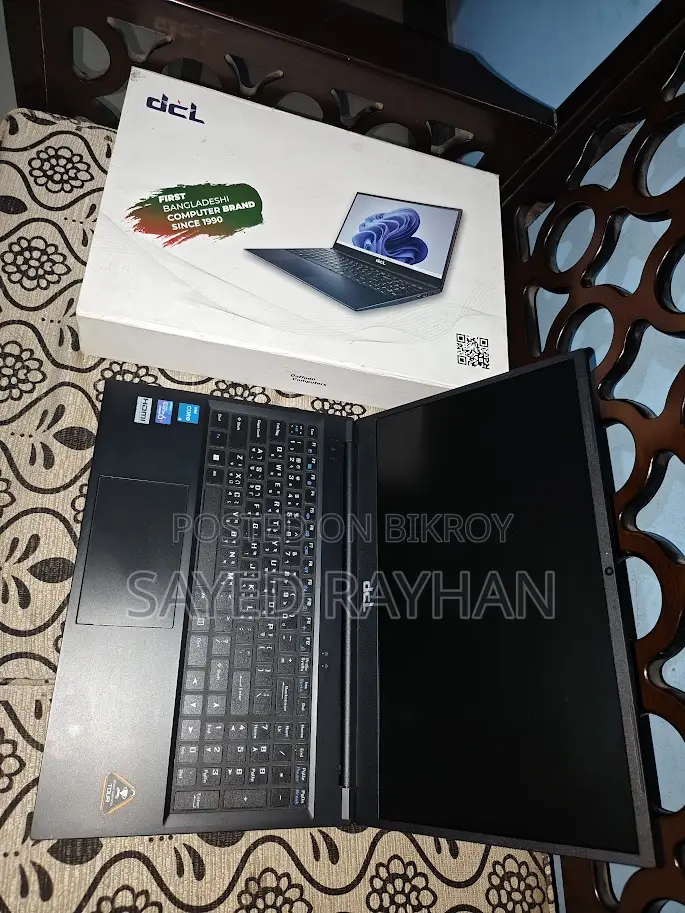Laptop 8GB Intel Core I3 SSD 128GB