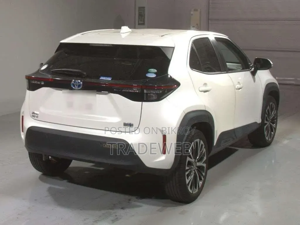 Toyota Yaris Cross 2021 Pearl