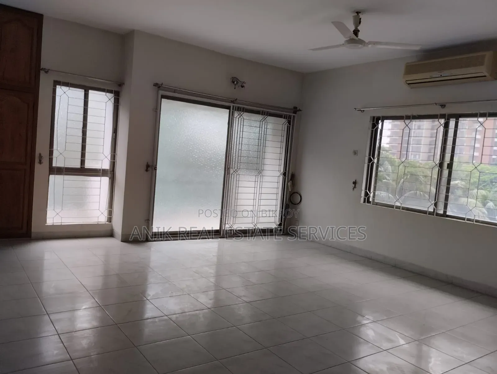4-Bedroom Apartment in Anik Real Estate, Gulshan for Rent