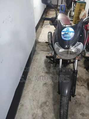 বাজাজ ডিসকভার ১০০ ২০১৩ বেগুনি