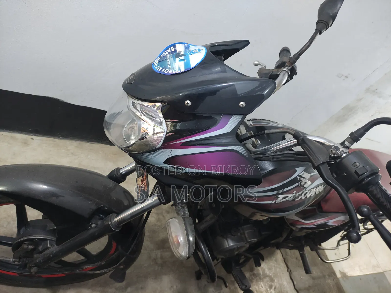 বাজাজ ডিসকভার ১০০ ২০১৩ বেগুনি