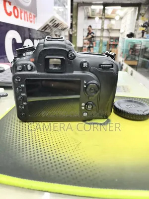 Nikon D 7100 Body With Prime Lens