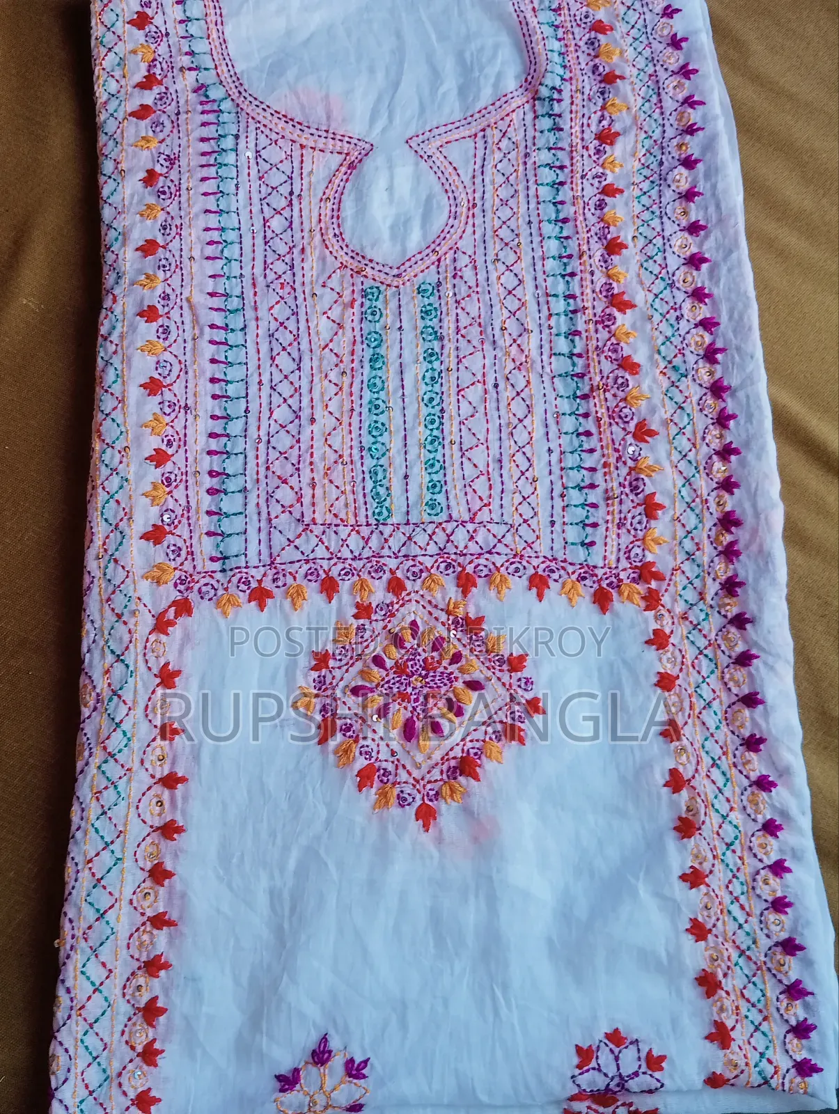 সাদা টু পিস মাল্টি কালারের সুতার কাজ