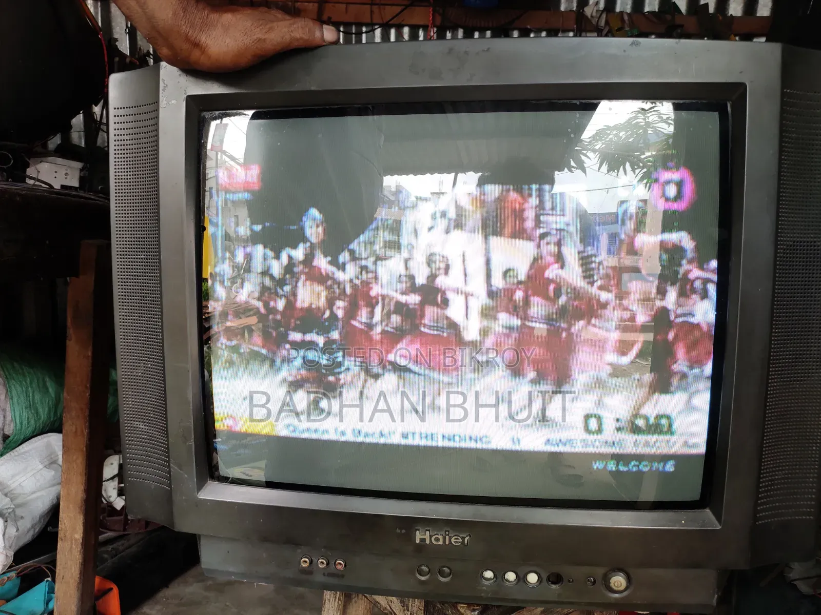 Haier 21" Colour TV