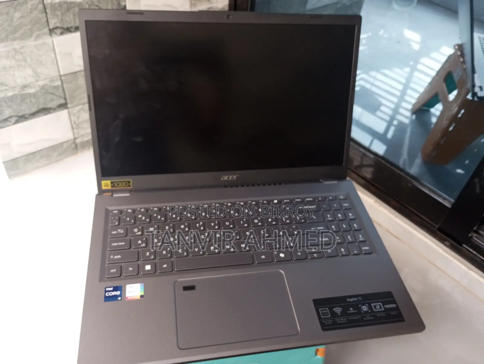 New Laptop Acer Aspire 1551 16GB Intel Core i9 SSD 1TB