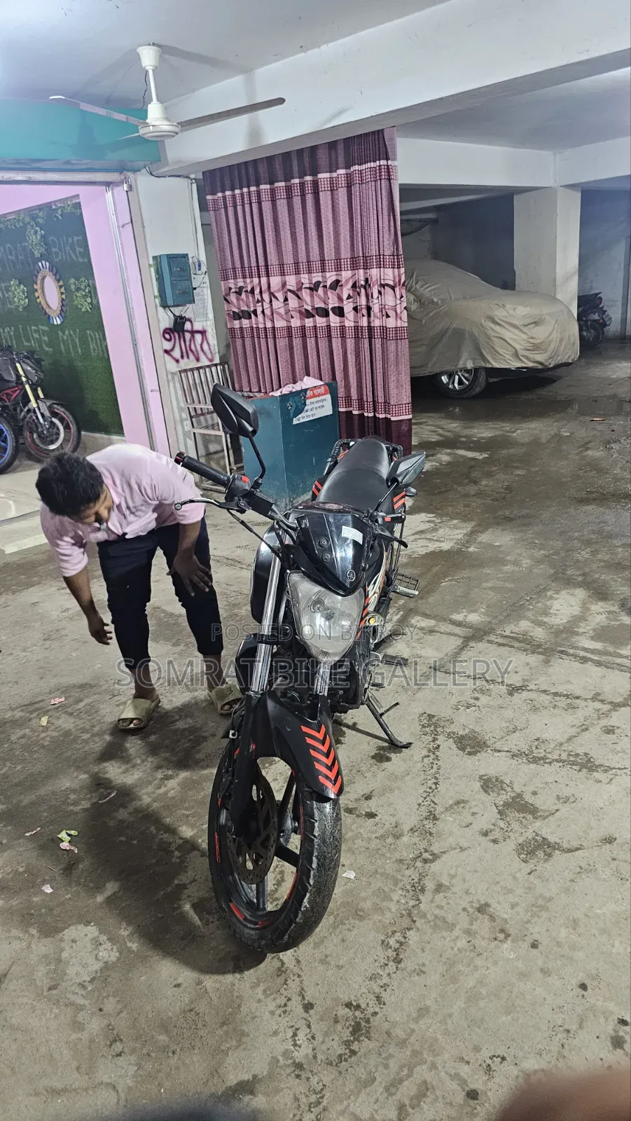ইয়ামাহা এফজেড ২০১৫ কালো