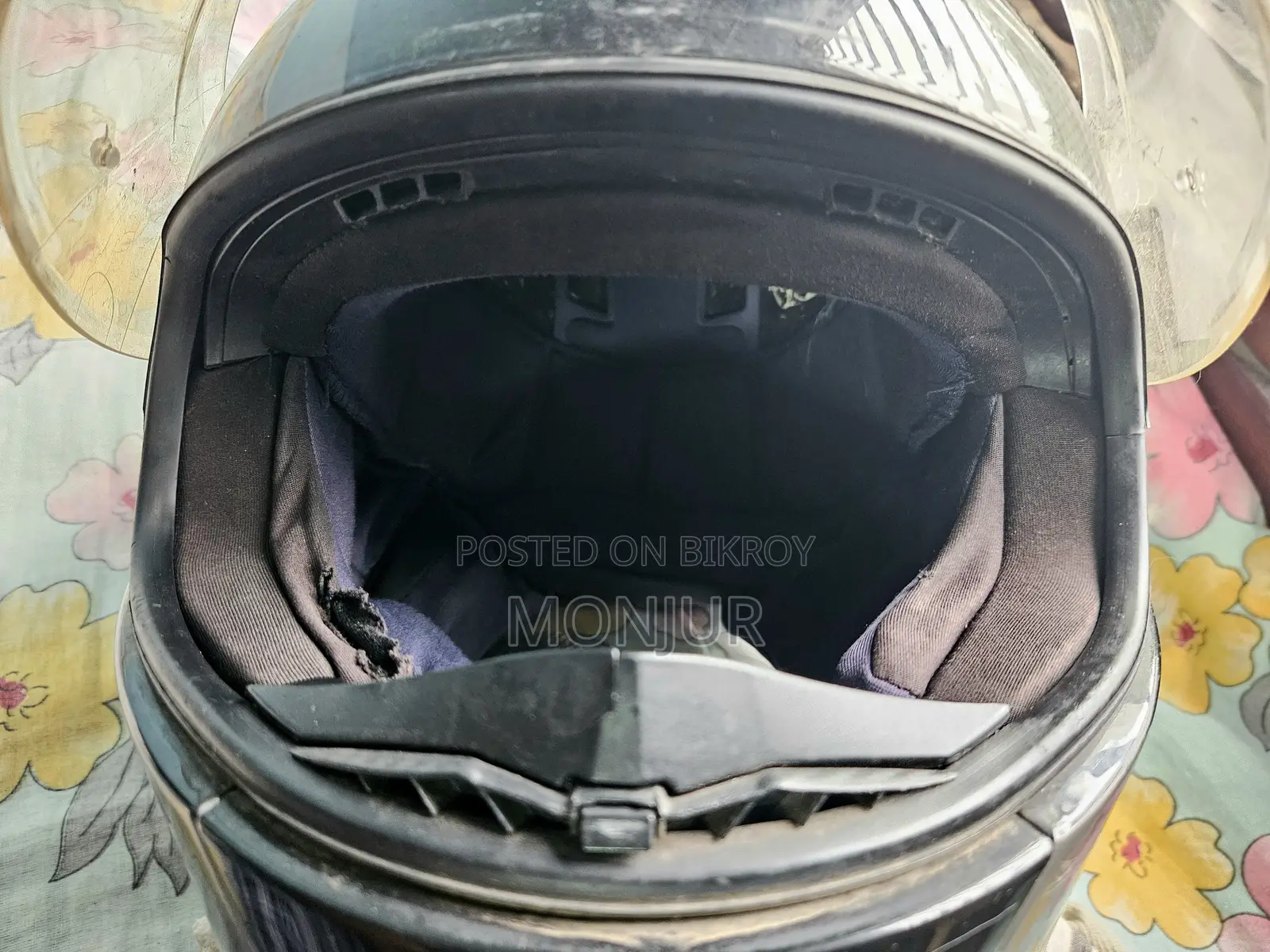 এমটি স্টিঙ্গার হেলমেট