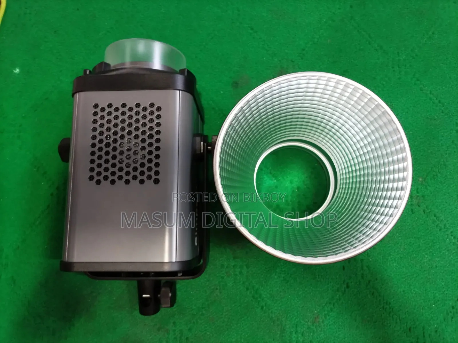 Simpex RGB M400