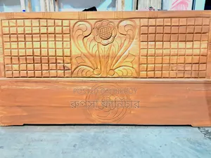 6/7 Feet Sami Box Bed