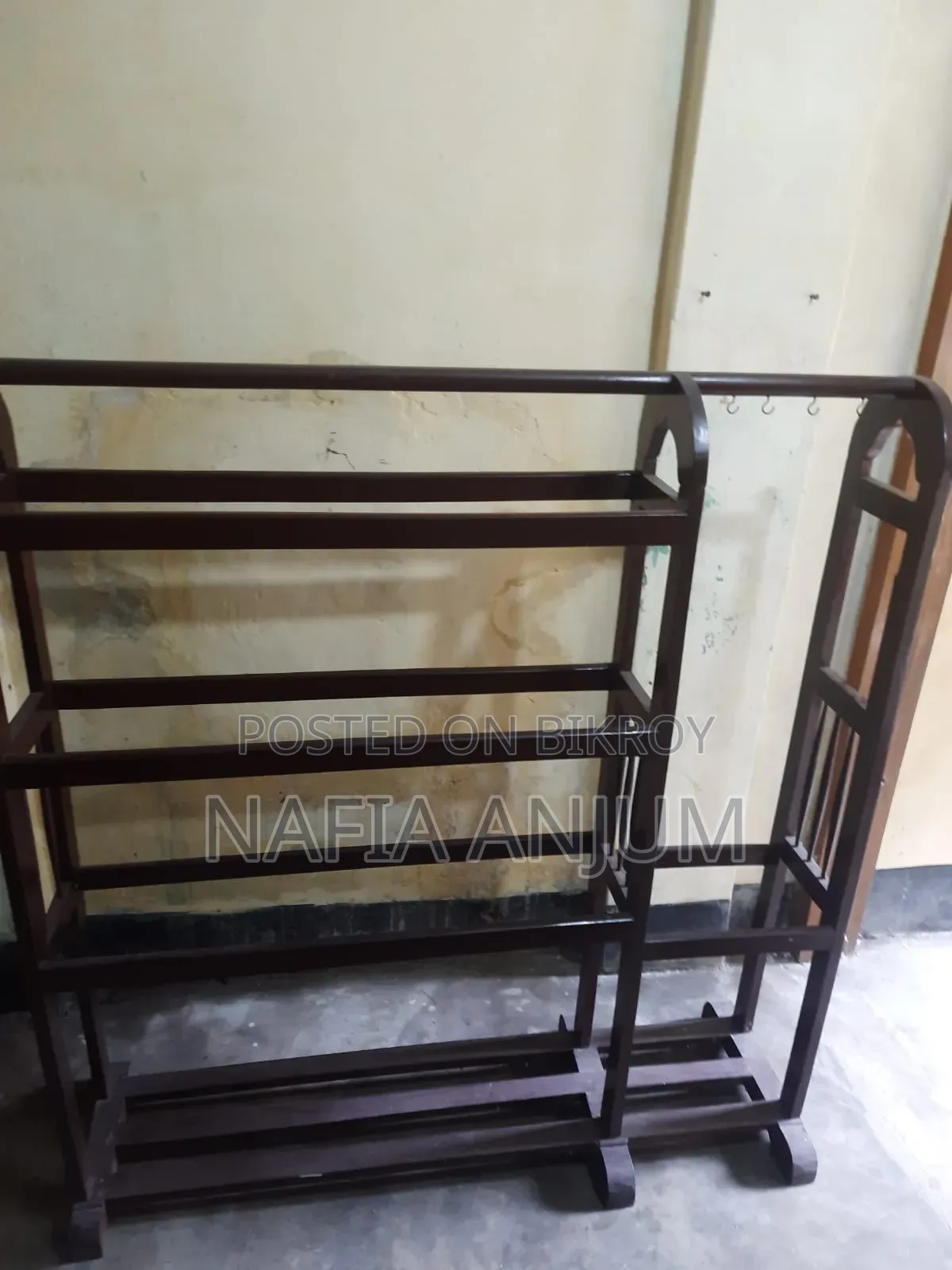 Wooden clothes rack