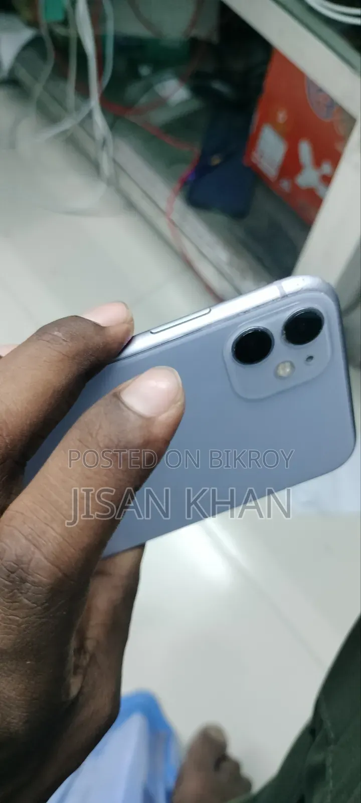 অ্যাপল আইফোন ১১ ৬৪ জিবি কালো