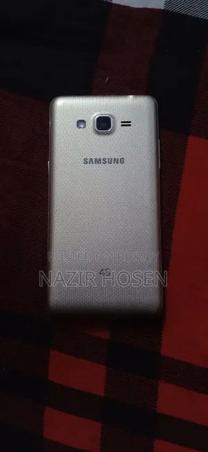 স্যামসাং গ্যালাক্সি জে ১৬ জিবি গোল্ড