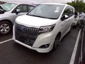 Toyota Esquire 2021 Pearl