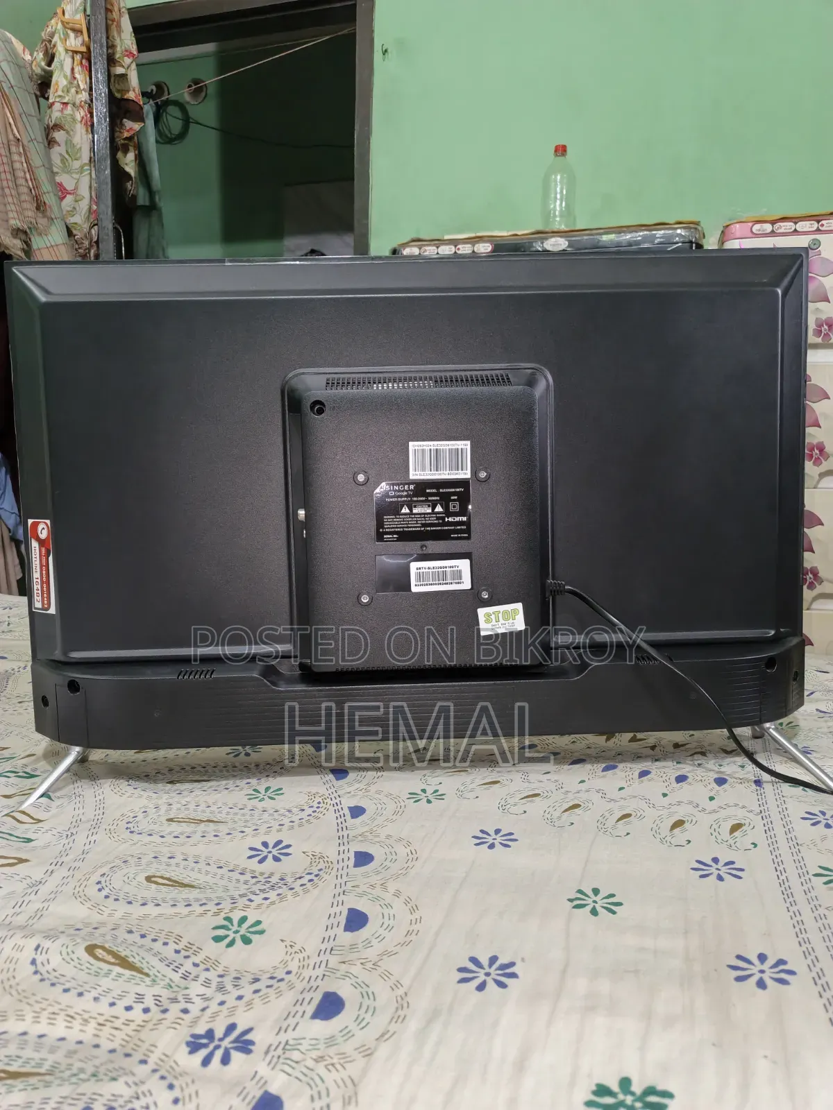 Singer LED TV
