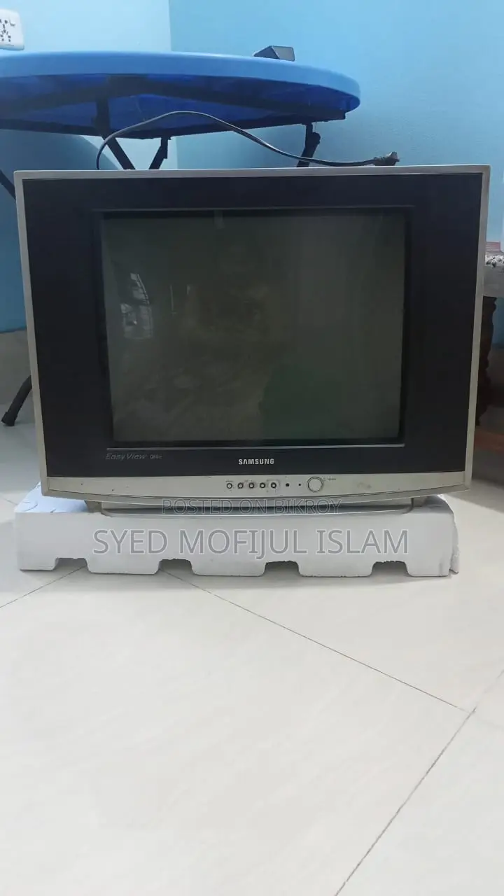 Samsung 21" Flat Screen CRT TV