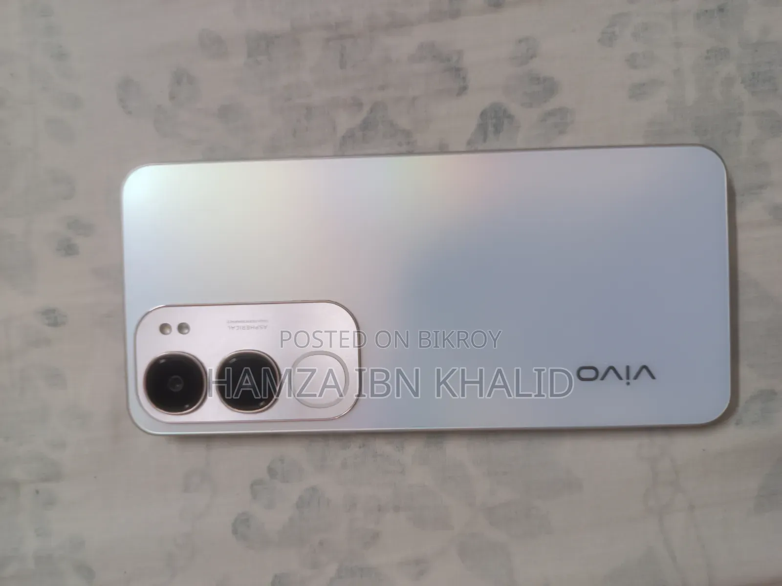 Vivo Y19s 128 GB White