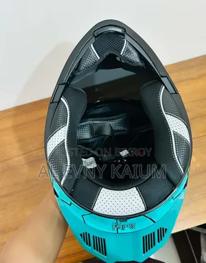হেলমেট(Helmet)