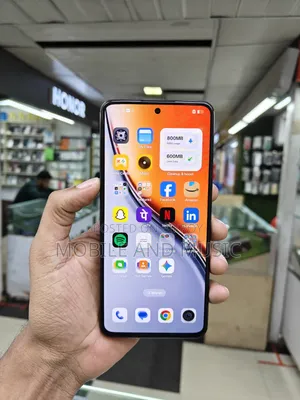 Realme 128 GB Bronze