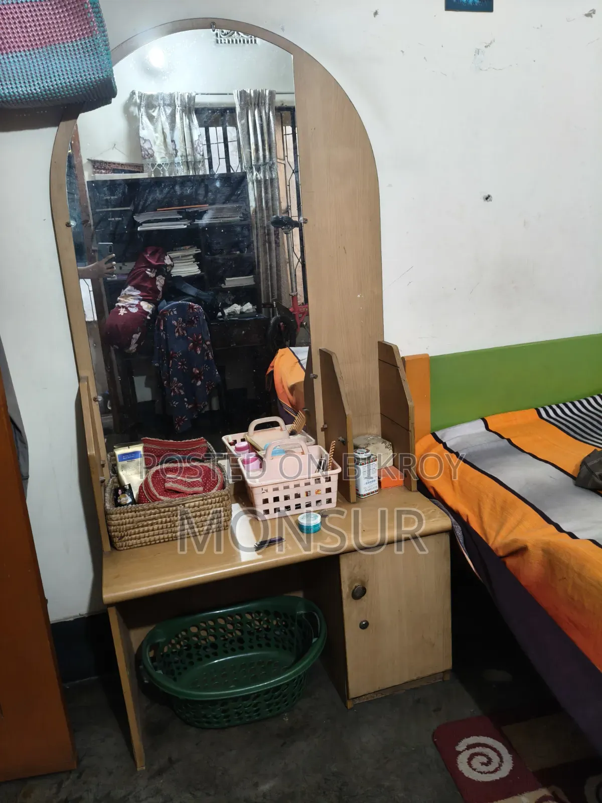 Dressing Table