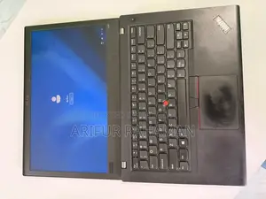 Laptop Lenovo ThinkPad T490s 8GB Intel Core I5 SSD 256GB