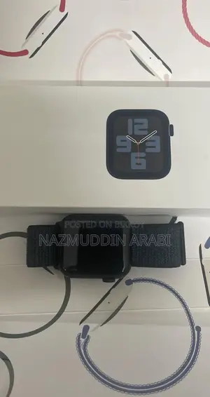 Apple Watch SE 2024