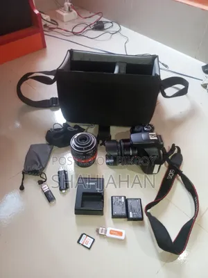Canon 1300D Camera