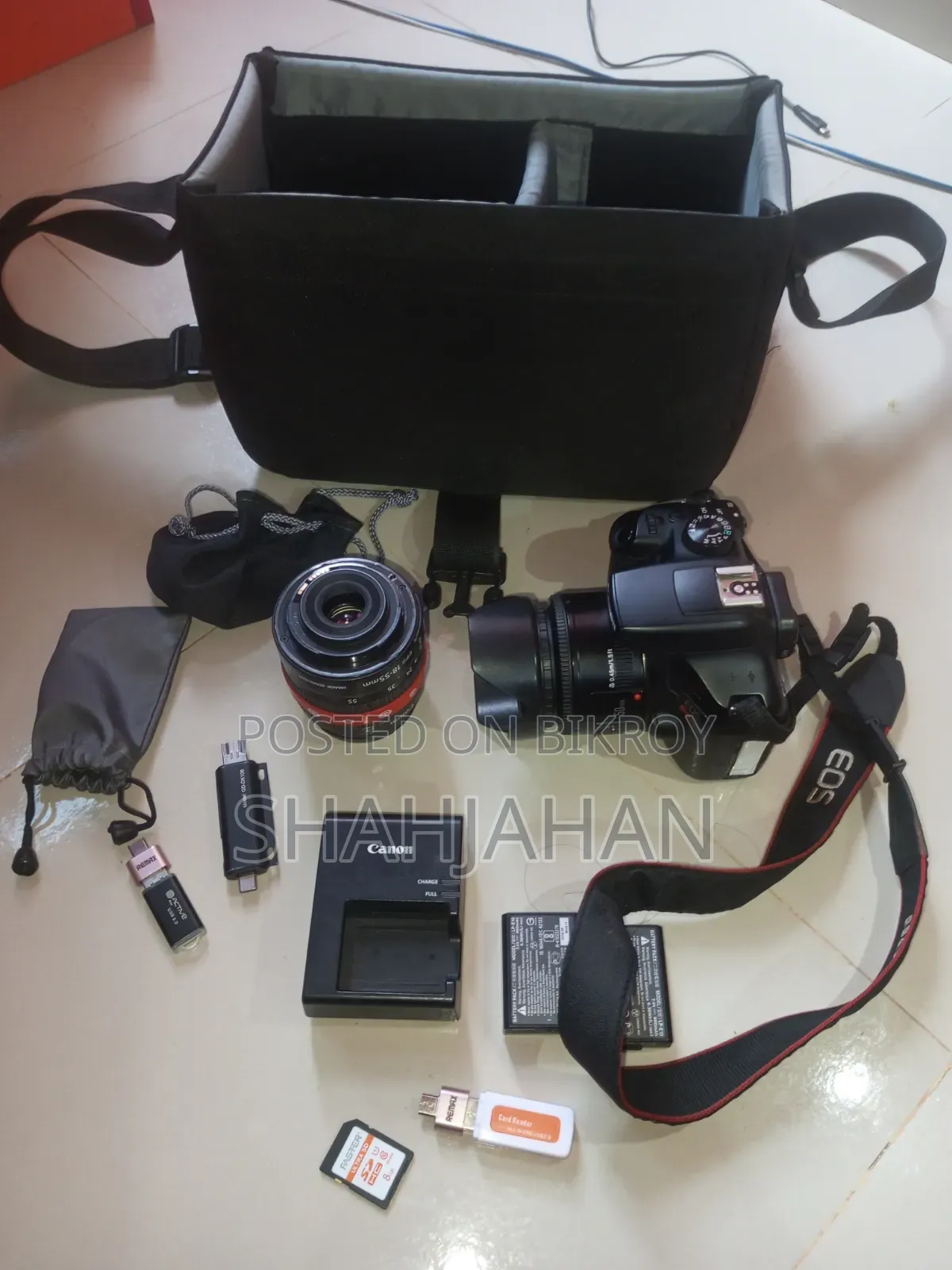 Canon 1300D Camera