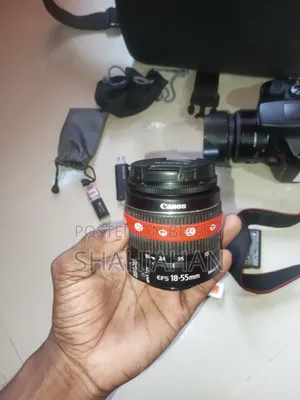 Canon 1300D Camera