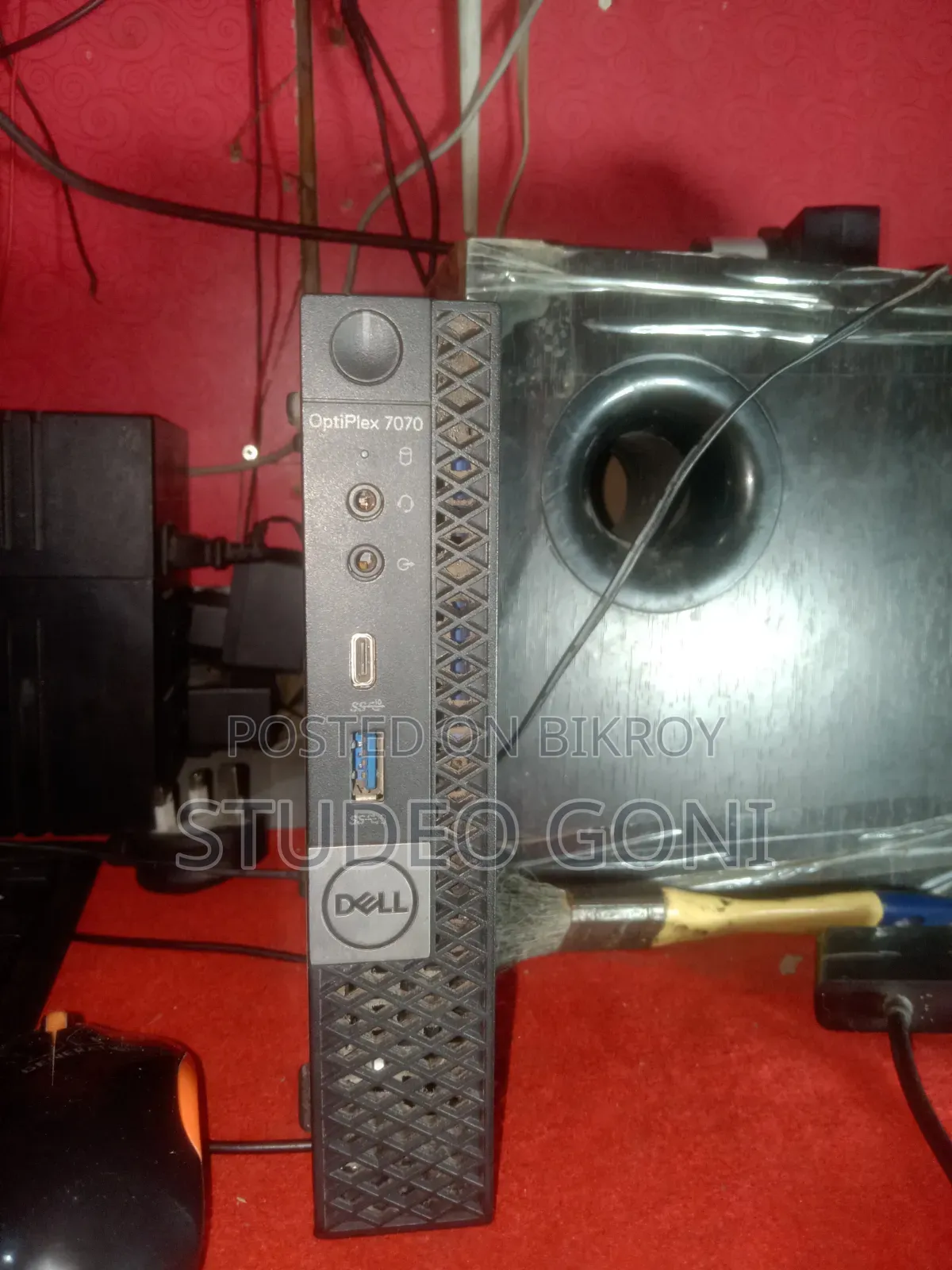 Desktop Computer Dell OptiPlex 7070 8GB Intel Core I5 SSD 256GB