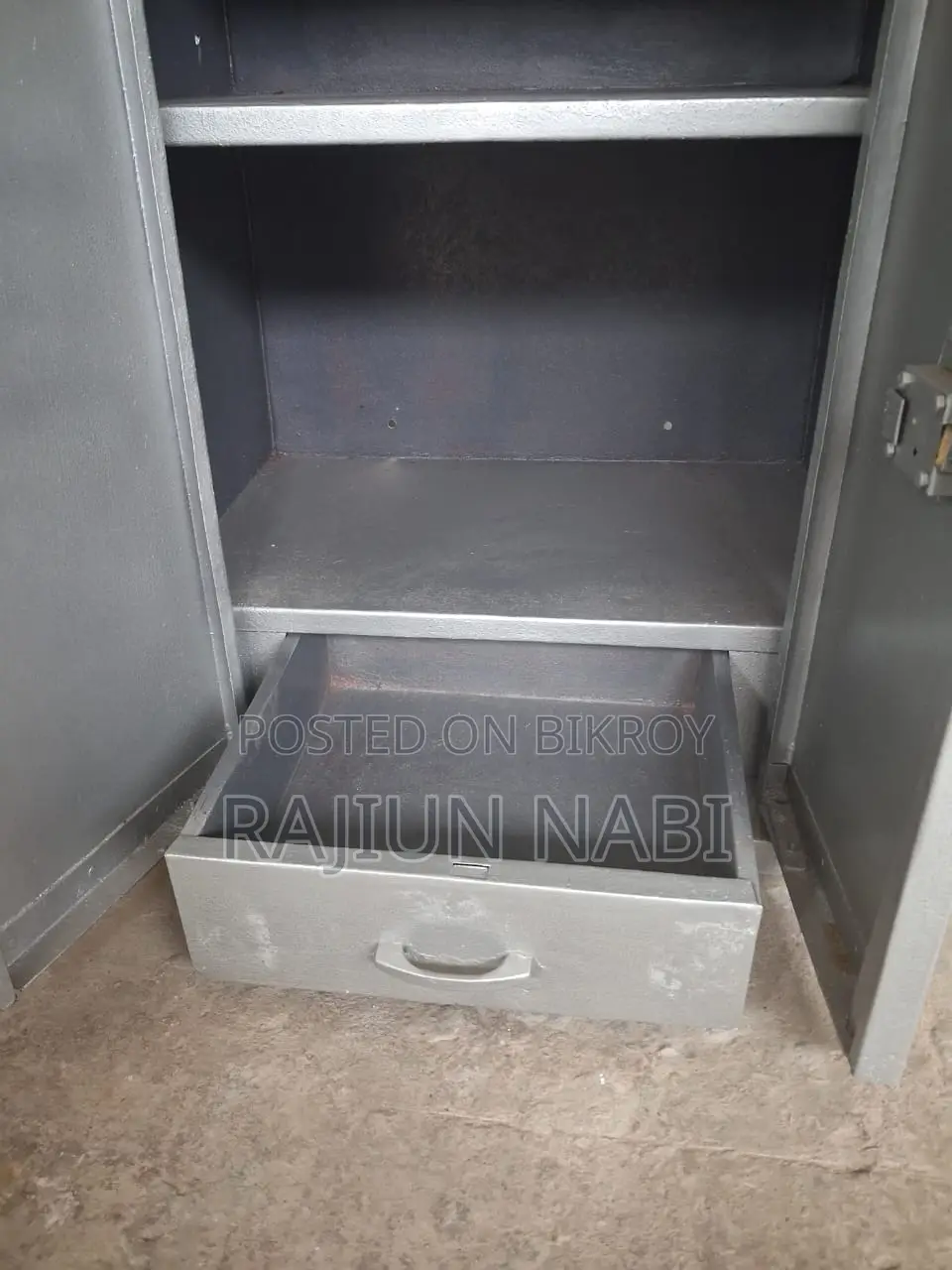 Steel Almirah Small