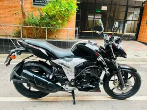TVS Apache RTR 160 4V 2022 Black